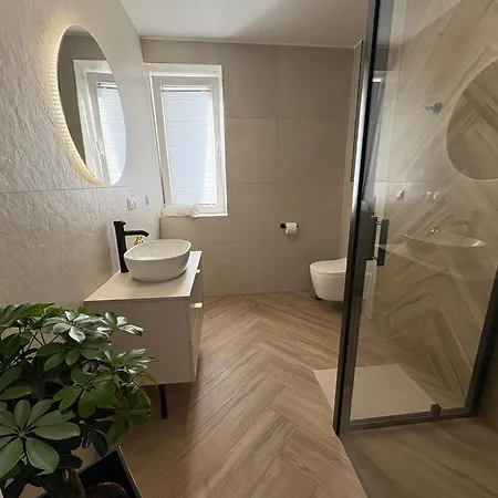 شقة Rocha 159 - Blisko Jasnej Gory - Free Parking تشينستوخوفا